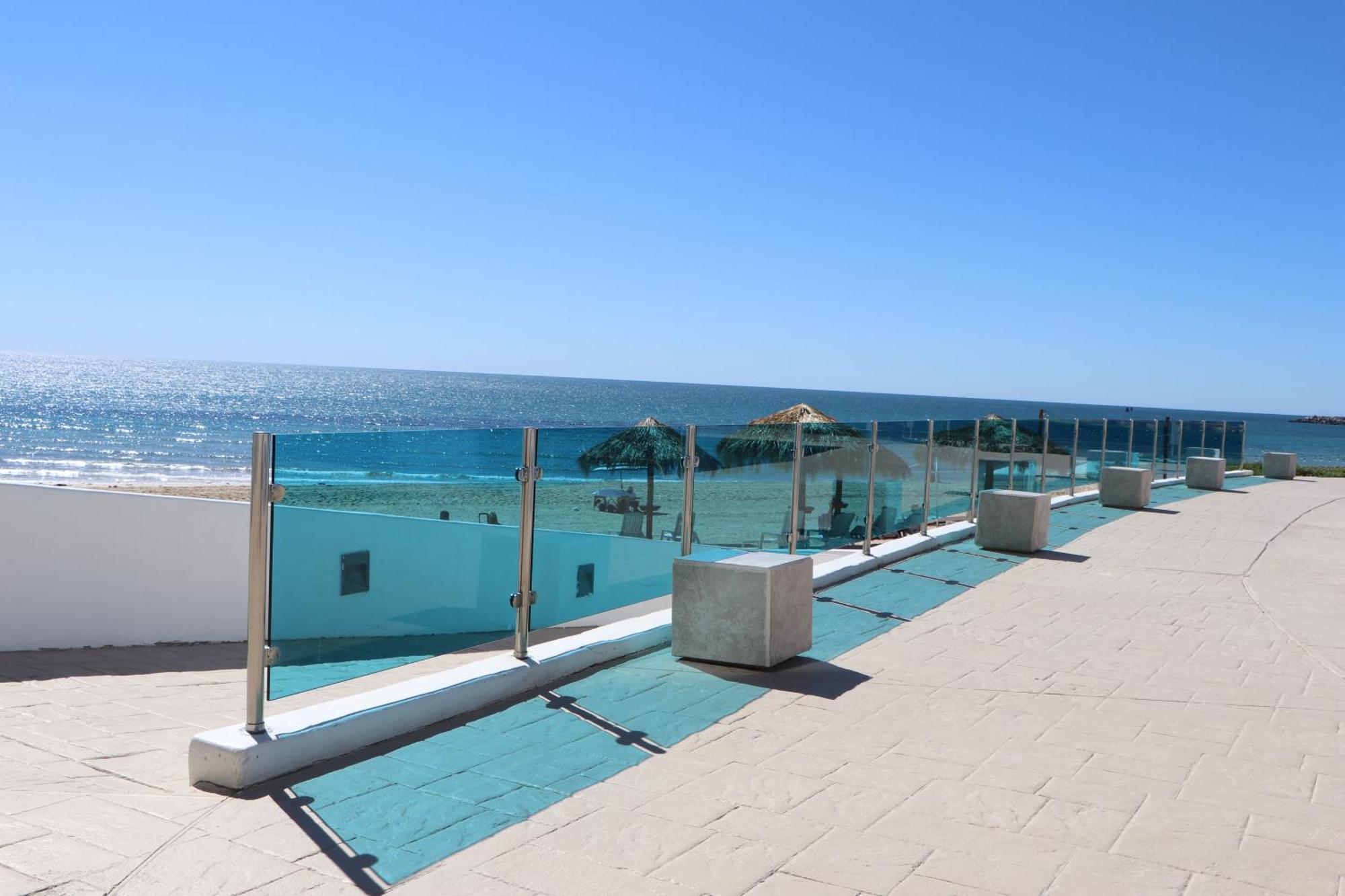 Esmeralda Beach Resort Пуэрто-Пеньяско Экстерьер фото